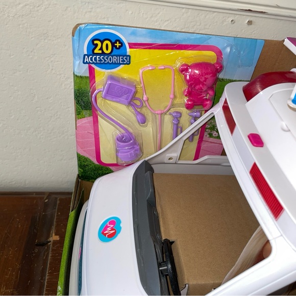 Barbie Care Clinic Ambulance - Pink, White, and Blue - Picture 3 of 7